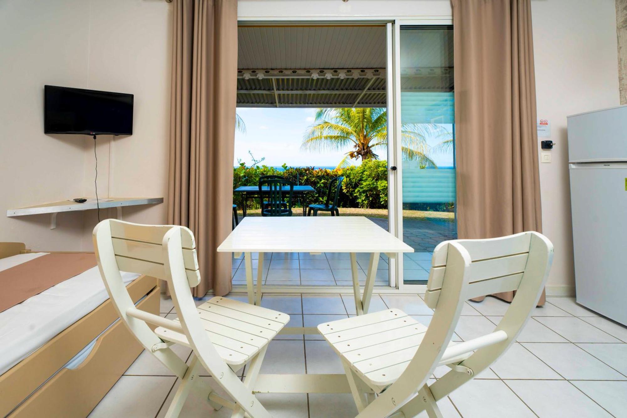Hotel Village Pomme Cannelle 3 Etoiles Le Precheur 외부 사진