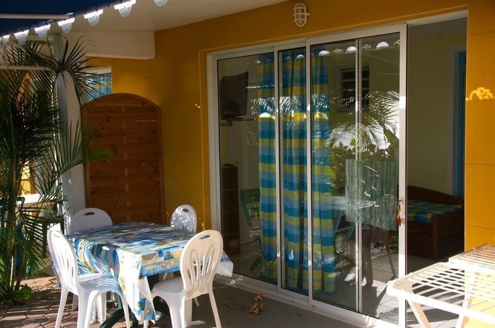 Hotel Village Pomme Cannelle 3 Etoiles Le Precheur 외부 사진